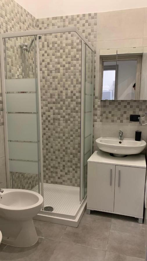 Miris Apartment Fast Comfortable Naples Airport Capodichino 25 Minutes Walk Self Check-In Ngoại thất bức ảnh